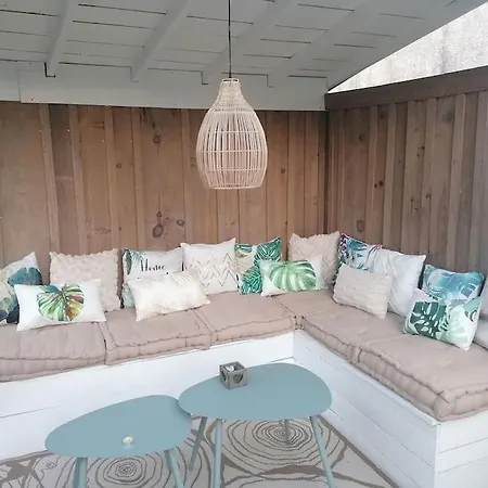 Maison Chaleureuse Avec Piscine Et Jacuzzi *